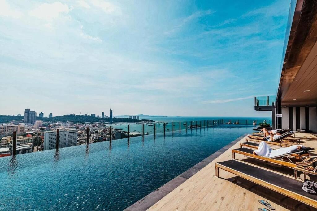 Sea View 2 Bed Room Condo @ Central Pattaya ภายนอก รูปภาพ